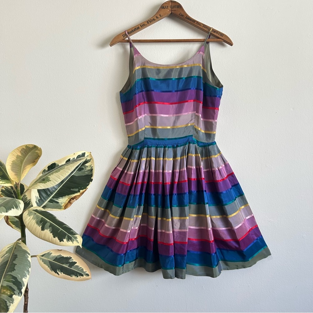 60's Technicolor Dream Dress - Picture 5 of 13